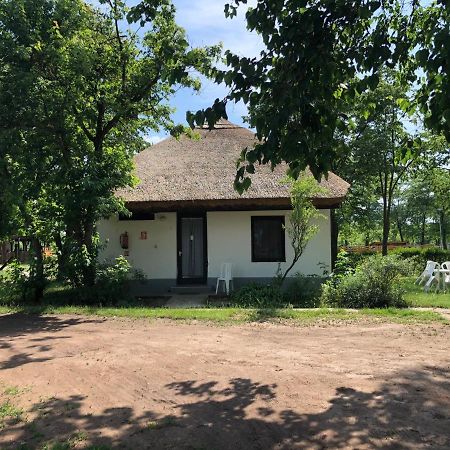 Patkos Motel Tiszafüred Екстериор снимка